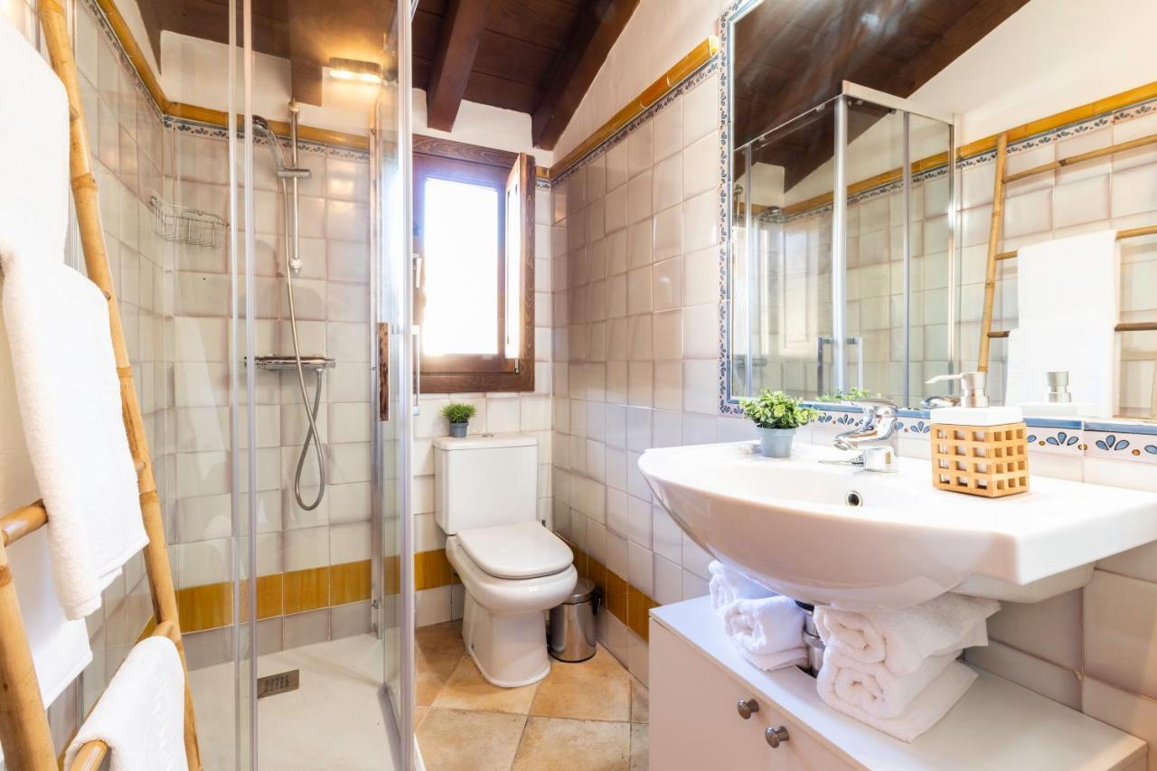 Atico Junto Al Albaicin Con Terraza Lejlighed Granada Eksteriør billede