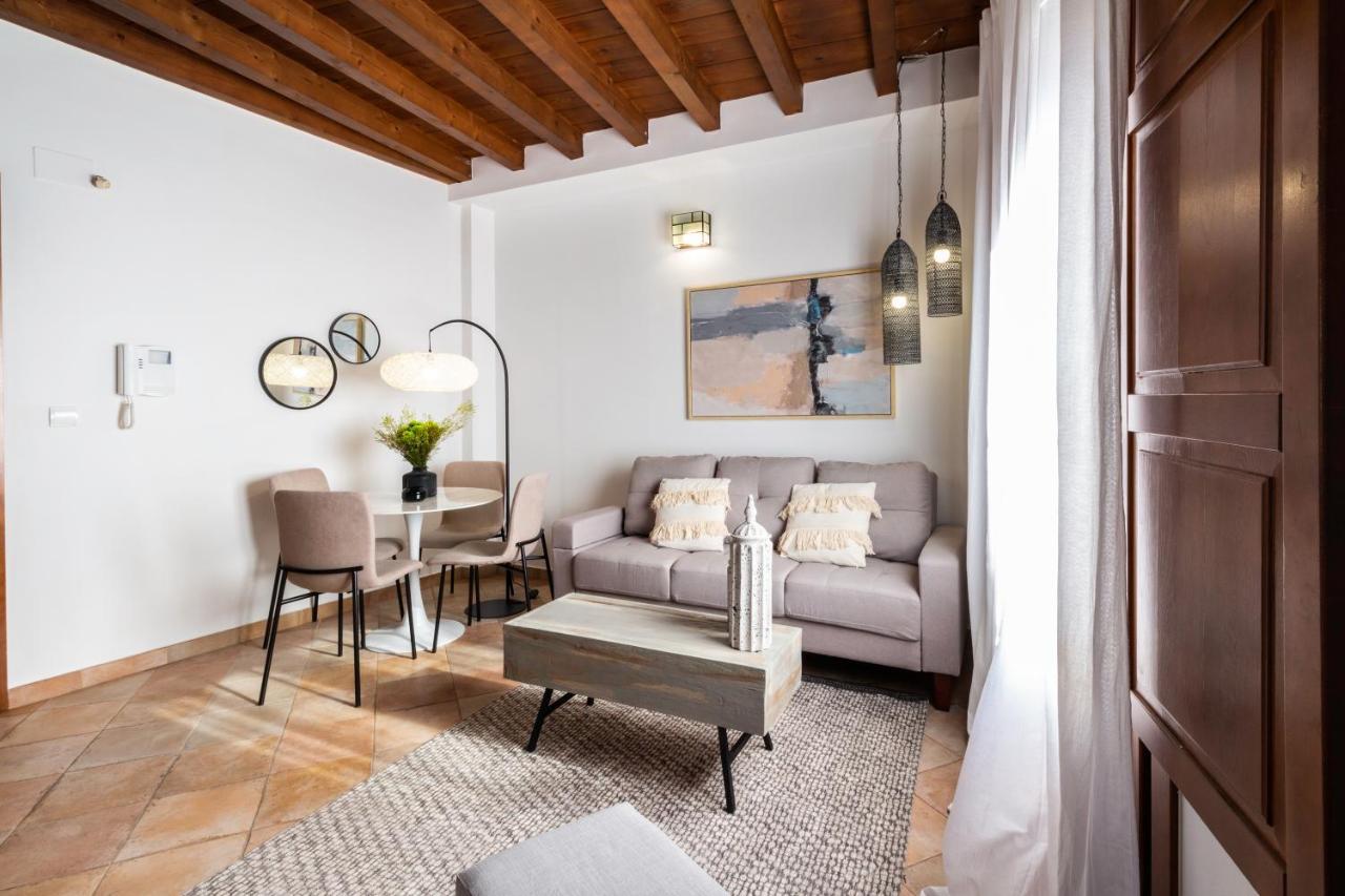 Atico Junto Al Albaicin Con Terraza Lejlighed Granada Eksteriør billede